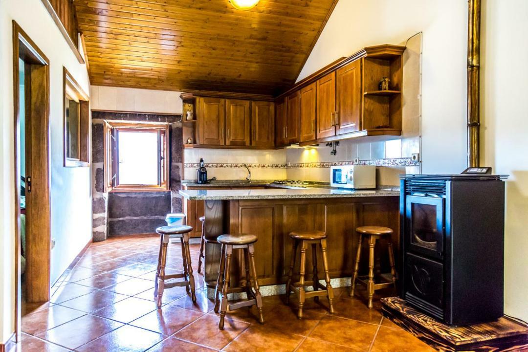 ヴィラ・レアル "Casa Da Russa" Mountain Experienceゲストハウス エクステリア 写真